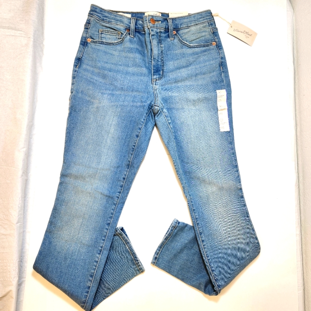 Universal Thread Goods Co. Women's High Rise Skinny Jean 8 Reg.